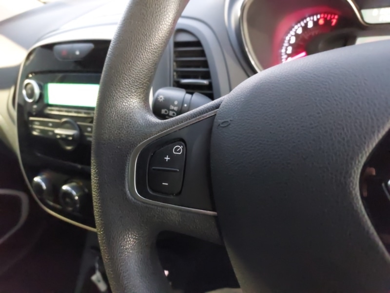 Used Renault Captur 2018 for sale - 76726254: Photo 14