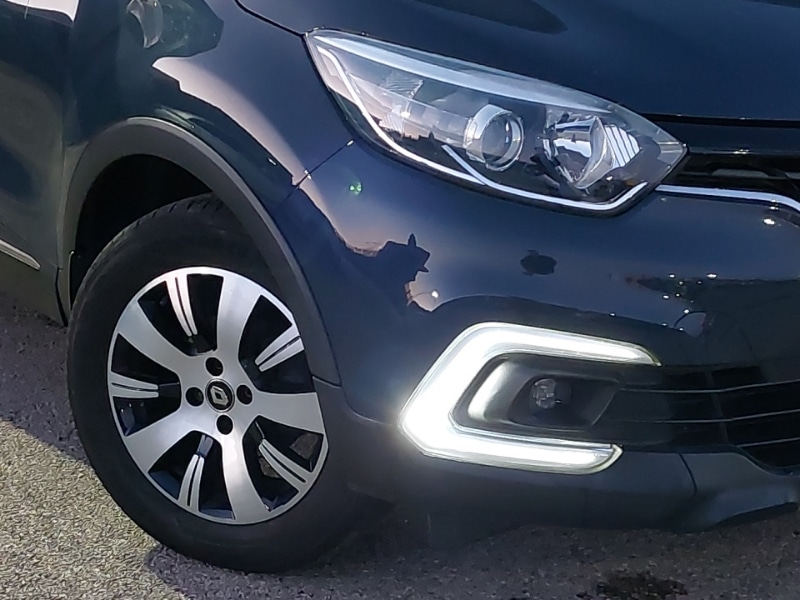 Used Renault Captur 2018 for sale - 76726254: Photo 9