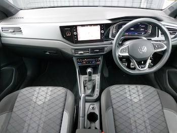 Used Volkswagen Polo 2022 for sale - 76567021: Photo