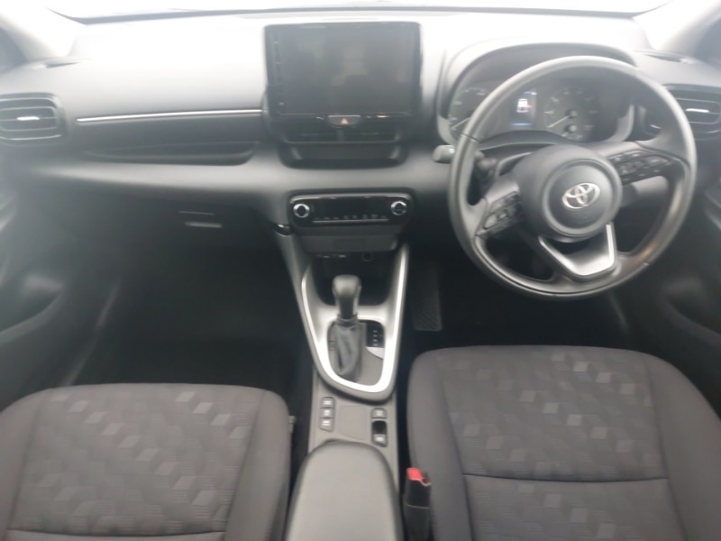 Used Toyota Yaris 2024 for sale - 77126556: Photo 2