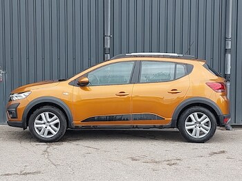 Used Dacia Sandero Stepway 2022 for sale - 78515488: Photo