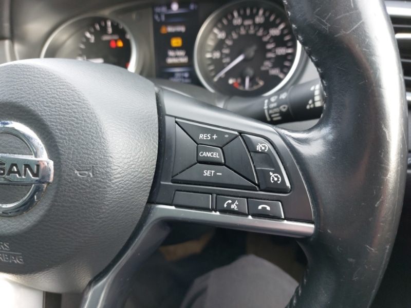 Used Nissan Qashqai 2017 for sale - 77548839: Photo 13