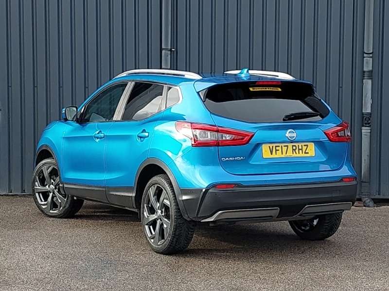 Used Nissan Qashqai 2017 for sale - 77548839: Photo 3