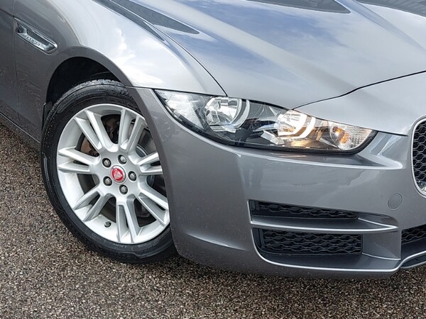 Used Jaguar XE 2018 for sale - 76325678: Photo 9