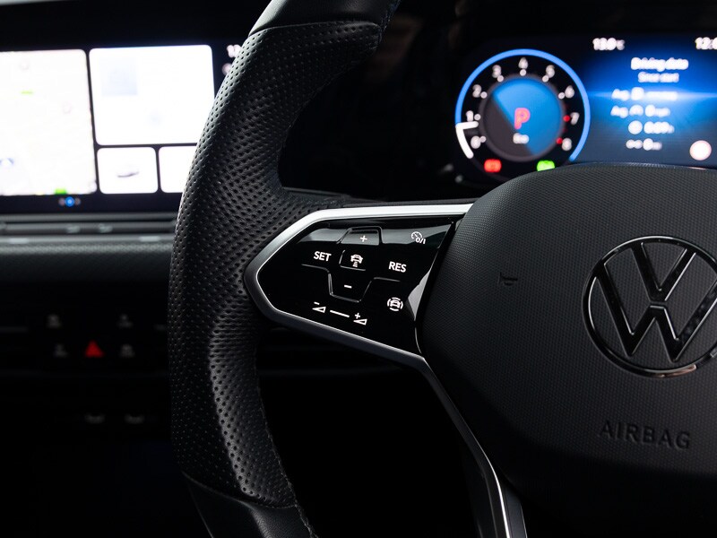 Used Volkswagen Golf 2023 for sale - 77907957: Photo 15