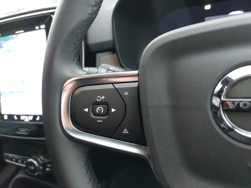 Used Volvo XC40 2023 for sale - 77716600: Photo 14