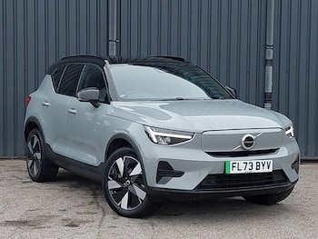 Used Volvo XC40 2023 for sale - 77716600: Photo