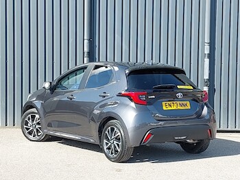 Used Toyota Yaris 2024 for sale - 78480402: Photo
