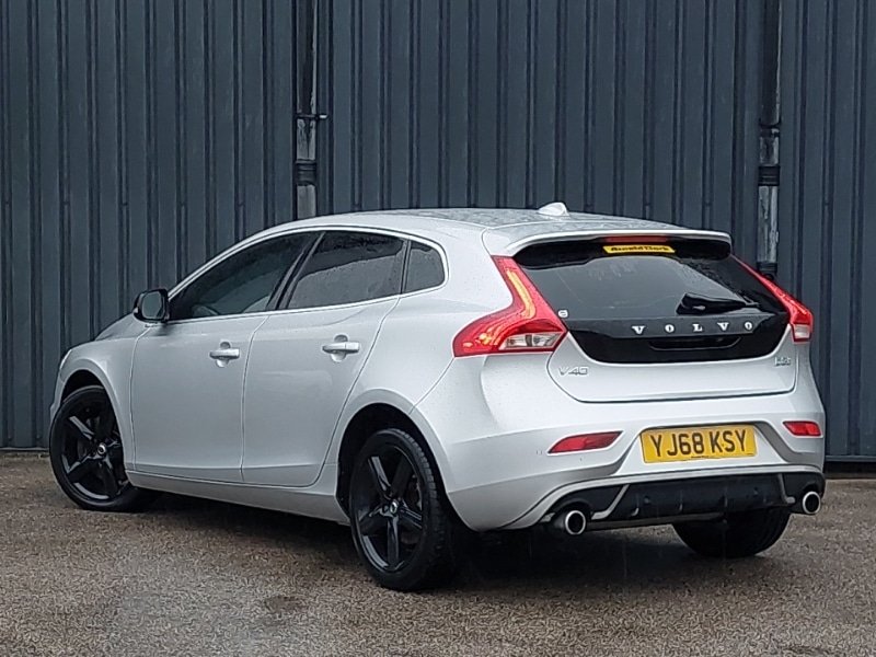 Used Volvo V40 2018 for sale - 77352813: Photo 3