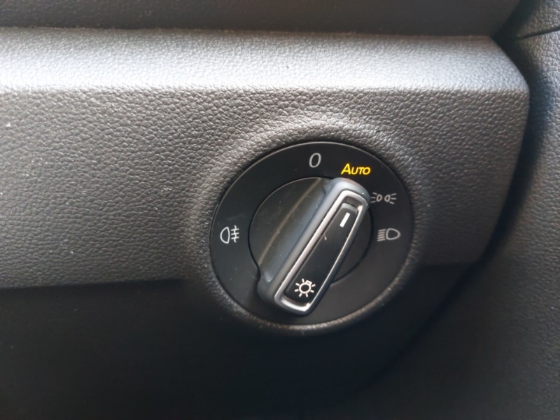 Used Volkswagen T-Roc 2018 for sale - 77761313: Photo 13