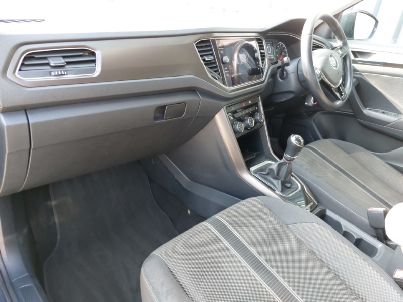 Used Volkswagen T-Roc 2018 for sale - 77761313: Photo 5