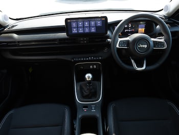 Used Jeep Avenger 2025 for sale - 79101176: Photo