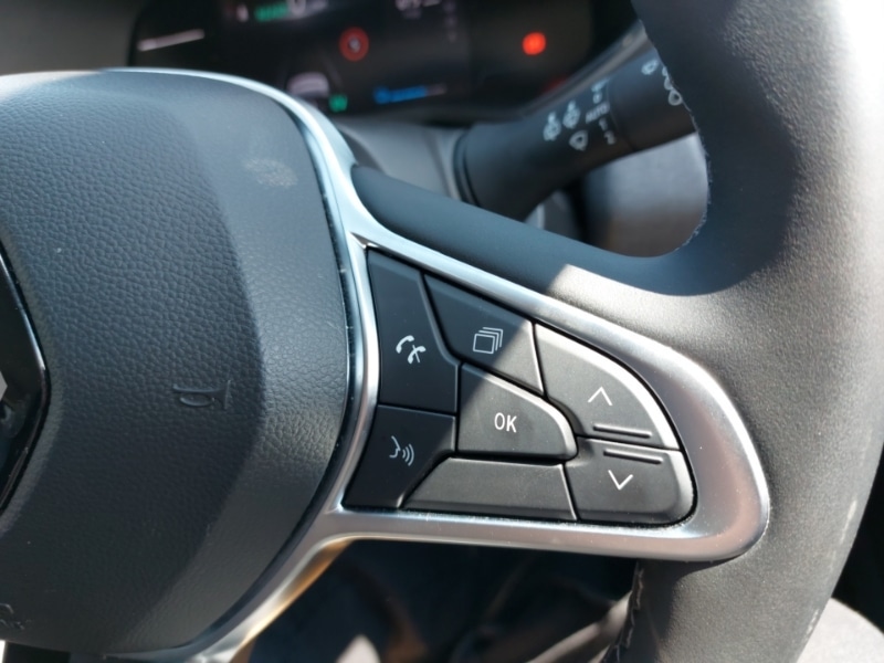 Used Renault Clio 2024 for sale - 76502226: Photo 13