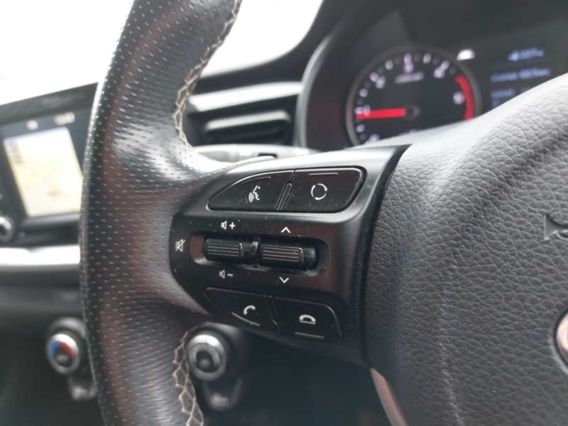 Used Kia Stonic 2020 for sale - 77822871: Photo 15