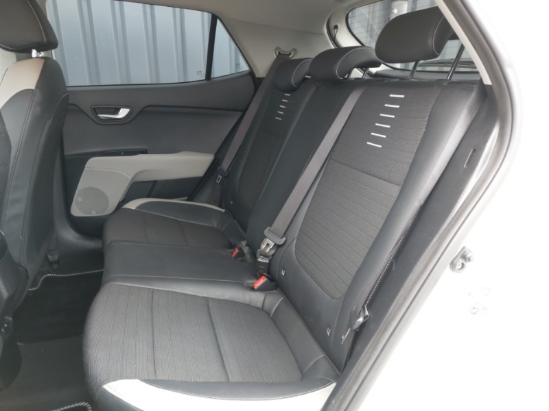 Used Kia Stonic 2020 for sale - 77822871: Photo 6