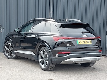 Used Audi Q4 e-tron 2024 for sale - 79411668: Photo