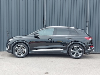 Used Audi Q4 e-tron 2024 for sale - 79411668: Photo