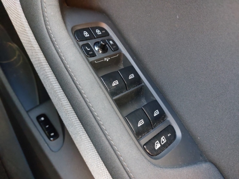 Used Polestar Polestar 2 2023 for sale - 77922240: Photo 12