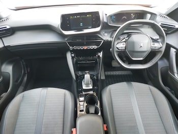 Used Peugeot 2008 2021 for sale - 79433349: Photo