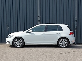 Used Volkswagen Golf 2018 for sale - 78522826: Photo