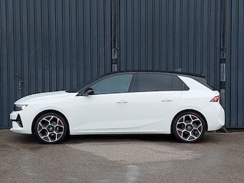 Used Vauxhall Astra 2024 for sale - 77454057: Photo