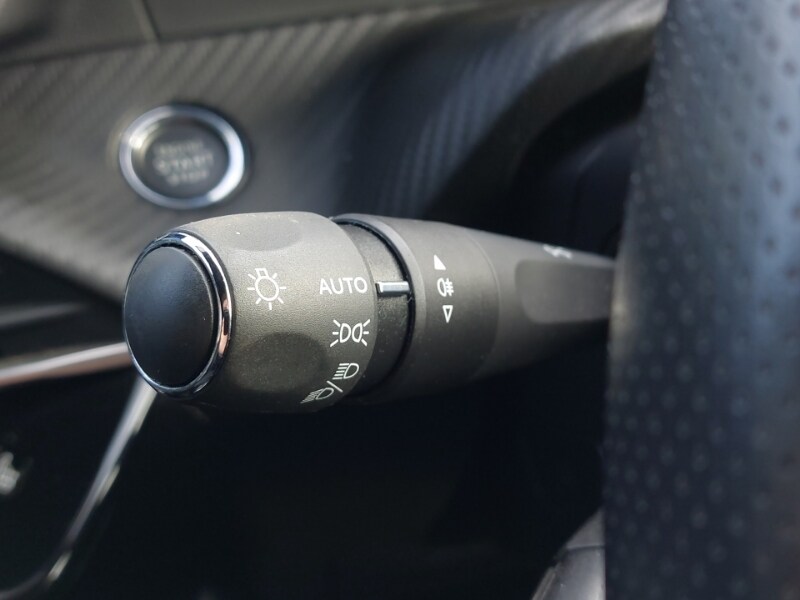 Used Peugeot 2008 2022 for sale - 77352812: Photo 16