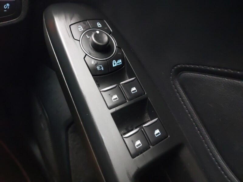 Used Ford Focus 2021 for sale - 77183864: Photo 12