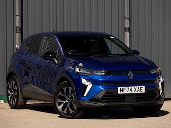 Used Renault Captur 2024 for sale - 78156039: Photo