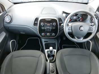 Used Renault Captur 2019 for sale - 79642158: Photo