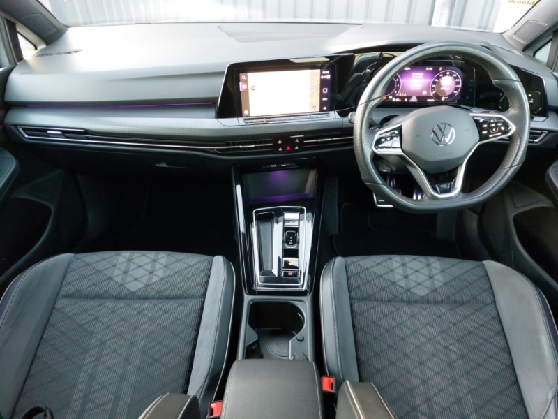 Used Volkswagen Golf 2024 for sale - 77273132: Photo 2