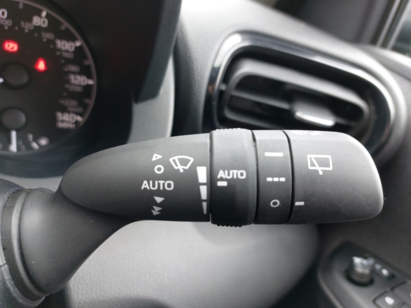 Used Mazda Mazda2 HYBRID 2024 for sale - 77366716: Photo 15