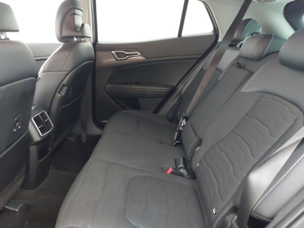 Used Kia Sportage 2023 for sale - 74725180: Photo 6