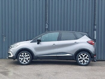 Used Renault Captur 2017 for sale - 78440572: Photo