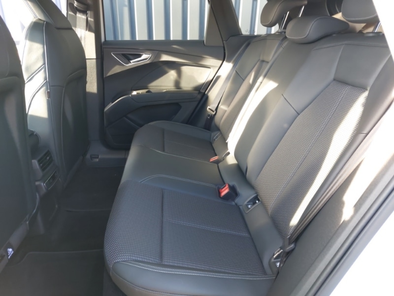 Used Audi Q4 e-tron 2023 for sale - 76651899: Photo 6