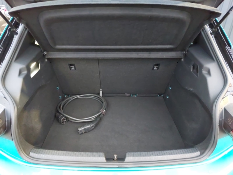 Used Volkswagen ID.3 2021 for sale - 77560907: Photo 8