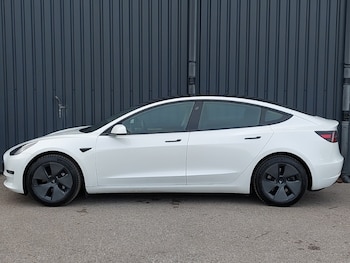 Used Tesla Model 3 2021 for sale - 76358814: Photo