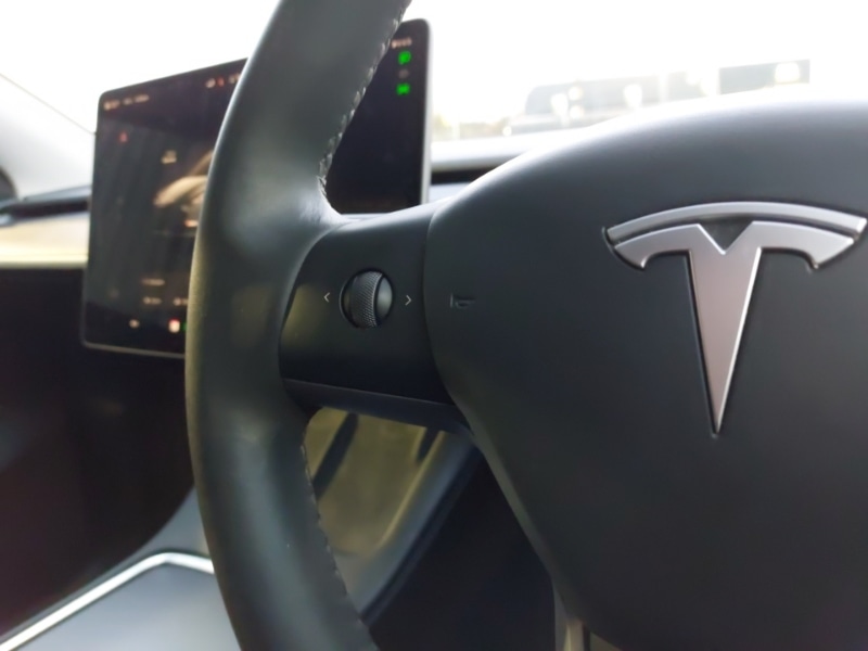 Used Tesla Model Y 2022 for sale - 76456169: Photo 13