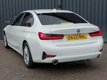 Used BMW 3 Series 2022 for sale - 76543864: Photo