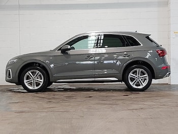 Used Audi Q5 2024 for sale - 76221143: Photo