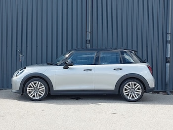 Used MINI Cooper 2025 for sale - 78933144: Photo