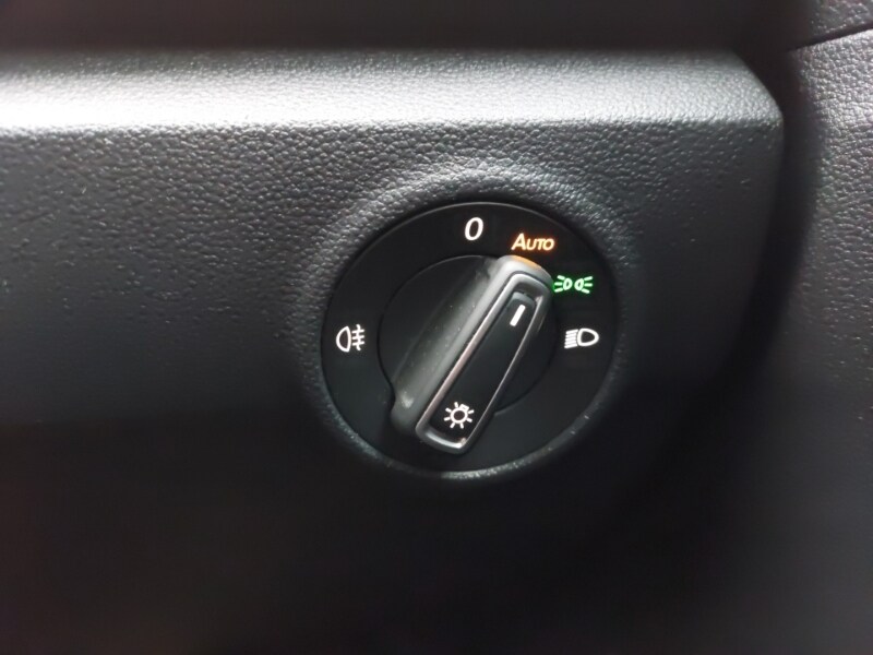 Used Volkswagen T-Roc 2018 for sale - 77908190: Photo 13