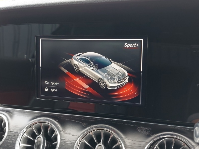 Used Mercedes-Benz E Class 2017 for sale - 76537220: Photo 19