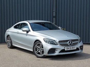 Used Mercedes-Benz C Class 2019 for sale - 79480870: Photo