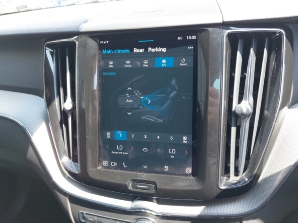 Used Volvo XC60 2023 for sale - 74725120: Photo 16
