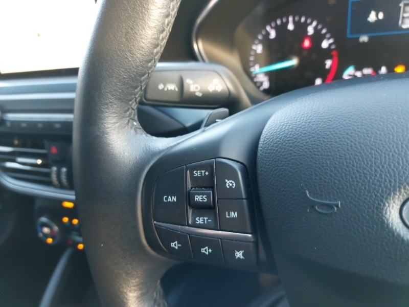 Used Ford Focus 2019 for sale - 77130117: Photo 15