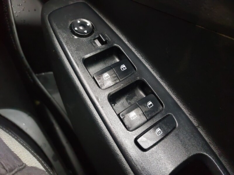 Used Hyundai i10 2023 for sale - 78156052: Photo 12