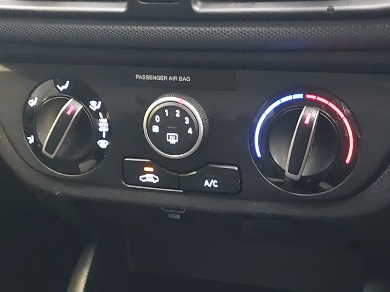 Used Hyundai i10 2023 for sale - 78156052: Photo 17