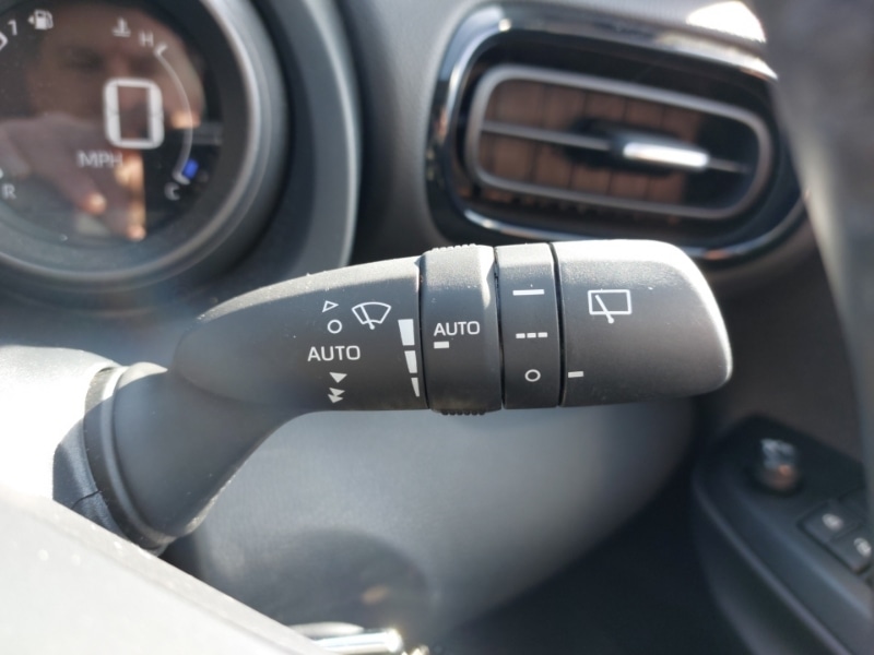 Used Toyota Yaris 2024 for sale - 78094106: Photo 17