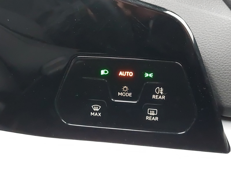 Used Volkswagen Golf 2024 for sale - 77078569: Photo 13