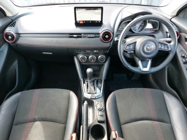 Used Mazda Mazda2 2024 for sale - 75562445: Photo 2